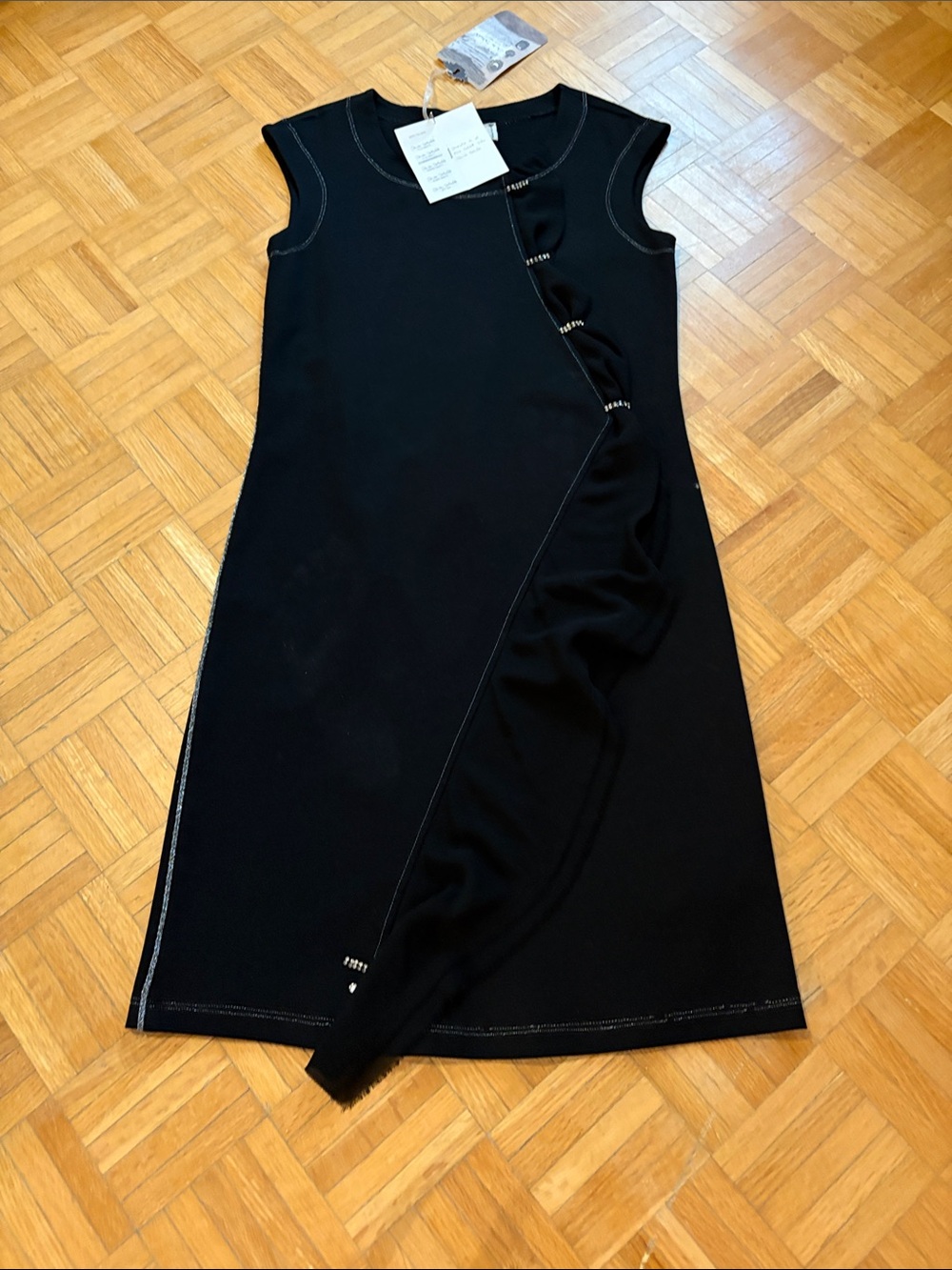 Ellisa Cavaletti Black Sleeveless A-Line Dress with Accent Stitching